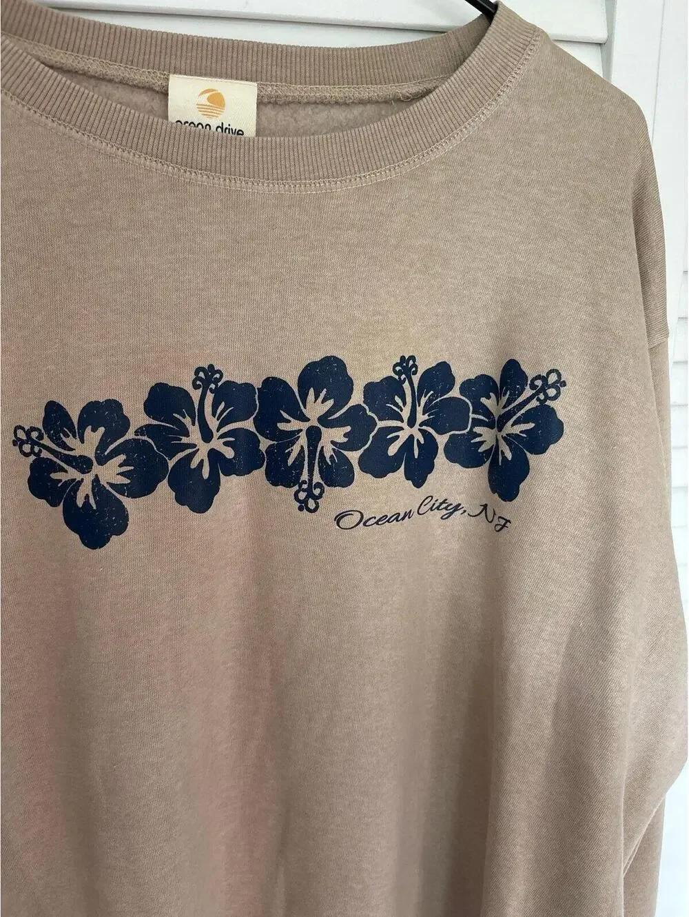 Ocean City NJ Graphic Tunic Sweatshirt Lg